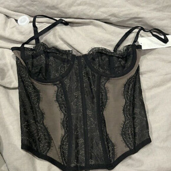 Out From Under Modern Love Corset - Picture 2 of 2